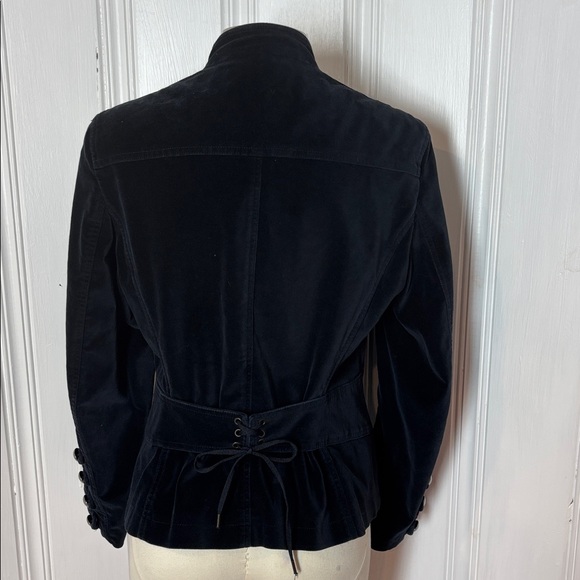 Elegant Black Velvet Women's Jacket - Picture 3 of 10